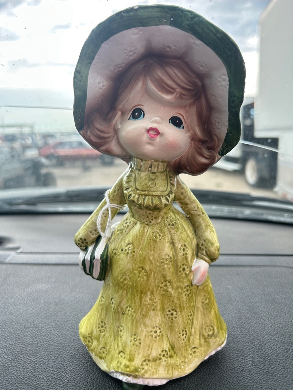 Vintage-Ceramic Girl bank in Green dress
